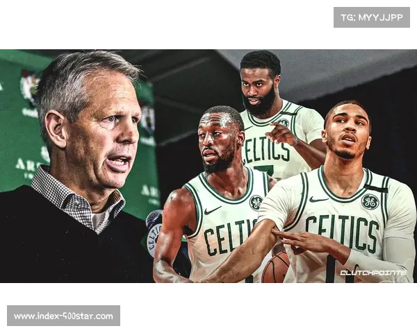 凯尔特人球迷远征明尼苏达，高举“第18冠”横幅