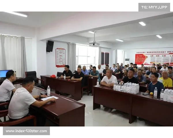 内蒙古队员返乡交流，阿尔拉镇座谈会发放奖金鼓励