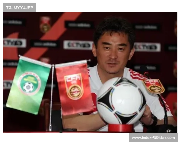 傅博加盟浙江教练组，助外教团队适应中国足球